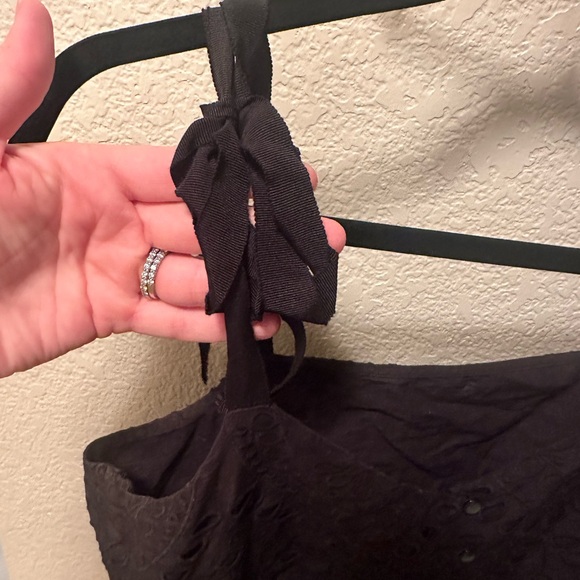 Black lace bow tie straps - Picture 2 of 5